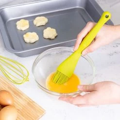 Colourworks Basting Brush 25cm Silicone Green -CheapPASTRY, ICING Store CWBRUSHGRNV2 Colour Works Basting Brush 25cm Silicone Green 2