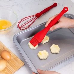 Colourworks Basting Brush 25cm Silicone Red -CheapPASTRY, ICING Store CWBRUSHREDV2 Colour Works Basting Brush 25cm Silicone Red 3